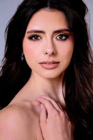 Miss America 2025 Contestants: Photos, Pageant Time