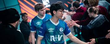 Check spelling or type a new query. League Of Legends Lec Summer Playoffs Preview Schalke Vs Vitality