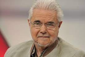 Sándor oszter biography, ethnicity, religion, interesting facts, favorites, family, updates, childhood facts, information and more Oszter Sandor Ugy Erzi Bemocskoltak A Nevet