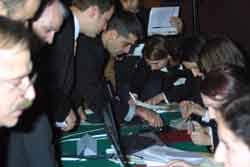 Comisia nationala a valorilor mobiliare. Cnvm Propune Limite De Investitii Ale Organismelor De Plasament Colectiv Ziarul Curentul