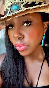 Working in NYC and it hit me hard …Ladies & men over 40, give me a few  minutes to encourage you. If you’re feeling the shift in every way. I get  it and going through it myself. , But take heart. As ...