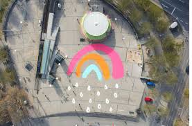 Regenbogen, album by vanessa mai 2017. Zeichen Gegen Querdenker Demos Ein Regenbogen Leuchtet Auf Dem Stuttgarter Marienplatz Stuttgart Sud Stuttgarter Zeitung