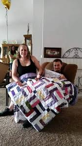 Vtg cranberry/pinks/white cotton floral hanky handkerchief gift wedding quilting. This Couple Got A Handmade Quilt As A Wedding Gift And The Design Is Questionable