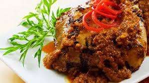 Siapkan bumbu ayam bakar rm padang 8 buah cabai merah 8 siung bawang merah 6 siung bawang putih 1 buah tomat 2 cm. Resep Ayam Bakar Khas Padang Lifestyle Fimela Com