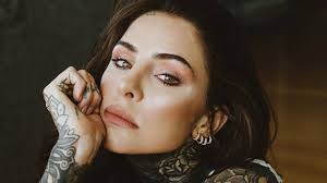 Cande tinelli y coti sorokin grabaron juntos un emotivo homenaje a pau donés, el cantante de jarabe de palo. Cande Tinelli Said He Returned To Live With His Father Because Of The Economic Crisis