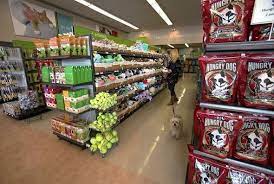 Best Pet Store Petpeople Pet Store Pet Store Display Pet Store Design