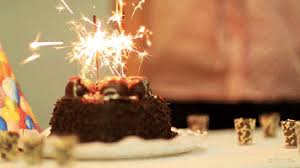 Birthday Cake On Fire Gif Https Encrypted Tbn0 Gstatic Com Images Q Tbn 3aand9gctlfff6pyda5yabieav Yxu2kxqudpgq9fttq Usqp Cau