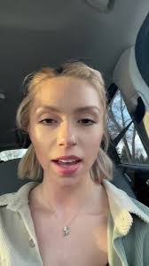 Taylor Flack's Instagram, Twitter & Facebook