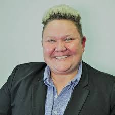 Holly Forman's Instagram, Twitter & Facebook