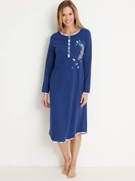Plus actuels, ils sont faciles à porter, faciles à entretenir, bref faciles à vivre ! Chemise De Nuit Manche Longue Lingerie Grande Taille Pour Toutes Les Femmes