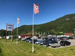 Up to 10 cm long crystals of clinozoisite has been found in a undisclosed skarn locality in the saltdal municipality (garmo 1995). Top 12 Saltdal Kommune Vacation Rentals Apartments Hotels 9flats