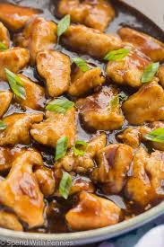 This Orange Chicken Has A Crispy Exterior And A Sweet Tangy Sauce That Comes Together All In One Pan Orange Chicken Recipe Chicken Recipes Easy Orange Chicken
