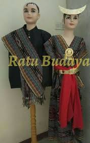 Pin di travel 1 world 1 love 1 heart. Baju Adat Ntt Anak Laki Laki Pakaian Adat