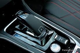 Vous avez choisi la peugeot 308 5 portes : Essai Peugeot 308 Restylee La Base A Ete Mise A Jour French Driver