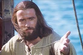 Isika tanora mpanadia an'i Jesosy