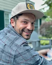 Willie Kay (@thewilliekay) • Instagram photos and videos