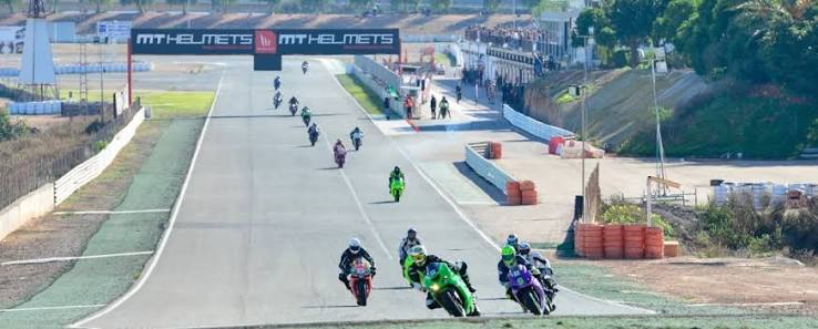 Tandas libres en el Circuito Ricardo Tormo · Circuit Ricardo Tormo (Cheste) | Rodada en circuito — Kando Riders