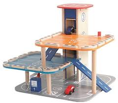 Roba Parkhaus Parkgarage Aus Holz Mit Lift Tankstelle Fur Hot Wheels Geeignet Das Roba Parkhaus Ladt Mit 3 Parke Spielzeug Parkhaus Holz Parkhaus Parkhaus