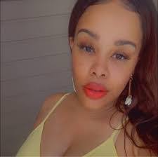 Lorene Henson's Instagram, Twitter & Facebook