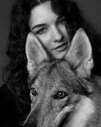 Viktorie Surmøvá‎