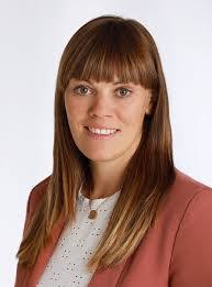 Theresa Schramm's Instagram, Twitter & Facebook