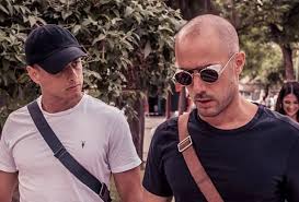 Последние твиты от diego dreyfus (@diegodreyfus). Diego Dreyfus Traiciono A Chicharito Y Revela Relacion Con La Pareja De Hernandez