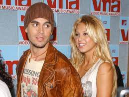 Despite never winning a singles title, she reached no. Anna Kournikova Und Enrique Iglesias Haben Ihr Drittes Kind Begrusst