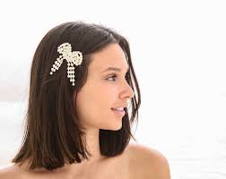Rhinestone Bow Hair Clip, Accesorio de boda, damas de honor Hair Barrett