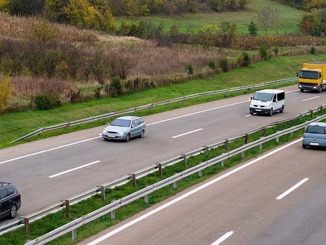 Bhopal to Lucknow in 7 hours 600-km expressway to be built; Kanpur Kabrai  to be connected-अब सिर्फ 7 घंटे में पहुंचेंगे भोपाल से लखनऊ, बनेगा 600  किलोमीटर लंबा एक्सप्रेसवे; जुड़ेंगे 3 ...