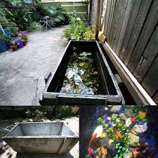 Membuat kolam ikan koi di taman depan rumah dapat menjadi pilihan anda untuk menciptakan suasana yang dibagian dalam kolam juga dapat ditanami tanaman atau bunga. Konsep Kolam Ikan Minimalis Panggoi Interior