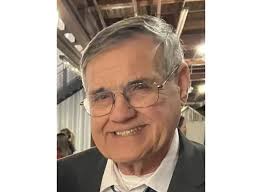 Dwight Young Holder Obituary (2024)