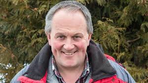 Tierlieb schlachten: Bio-Landwirt Herbert Siegel (50) aus Missen-Wilhams  über die mobile Schlachtbox