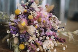 Check spelling or type a new query. All You Need To Know About The Dried Flowers Trend Topology Interiors