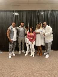 Kut Klose #Greensboro #NorthCarolina #GetUpOnIt #90skickbackconcert  #kutklose