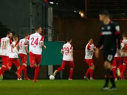 In addition, scoreboard.com provides statistics (ball possession, shots on/off goal, free kicks, corner kicks, offsides and fouls), live commentaries and. 4th Tier Essen Shock Leverkusen In Dfb Pokal To Reach Quarterfinals Thescore Com