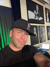 About last night…..Thank you @donpoohmusic & @nikkiskysavvy for the love at  @brooklynchophouse for my birthday dinner #AllFamilyAllLove #FamilyAffair  #CapricornSeason