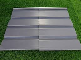 A thick rubber treading on the bottom of the bag prevents wear while shielding from the elements. China Top Quality Long Lifespan Light Grey Pvc Hanging Plate Exterior Wall Panel China Wall Panel Extrior Wall Panel