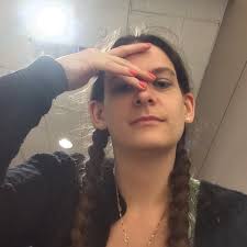 Miss Information · 40M threads