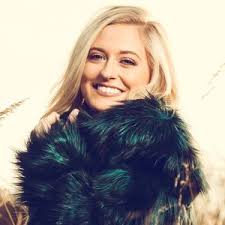 Sara Spicer biography