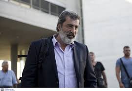 Παύλος πολάκης στο πλαίσιο των επαφών του με φορείς, συλλογικότητες και απλούς πολίτες για την ανάδειξη των προβλημάτων τους και την στήριξη τους μέσα από τον θεσμικό του ρόλο. Ston Polygyro Xalkidikhs Thn Tetarth O Paylos Polakhs