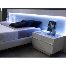 Modern white lacquer bedroom furniture. Modern Led Bedroom Set Bedroom Set Up