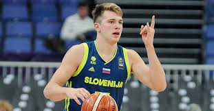 Jun 08, 2021 · luka doncic has confirmed he will join the slovenia national basketball team at the olympic qualifying tournament (oqt) in kaunas, lithuania from 29 june to 4 july. Goran Dragic Nba Prospect Luca Doncic Will Be One Of The Best In The Whole World