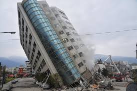 Buildings Collapse After 6 4 Magnitude Earthquake Hits Taiwan Earthquake Taiwan Earthquake Building
