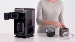 Looking into the hamilton beach systems, they come along with unique supports like the flexbrew, brewstation, and others which are exclusively available here. Hamilton Beach 12 Cup Programmable Coffee Maker 46205 Youtube