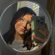 STL Lived in Color Specialist (@mariahwalls.210) • Instagram photos and  videos