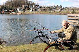 Die rurtalsperre schwammenauel ist eine 77,2 m hohe, seit. Angeln Am Rursee