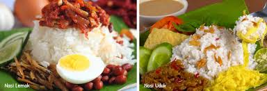 Nasi uduk merupakan hidangan modikasi nasi putih yang rasanya lezat dan gurih. Nasi Lemak