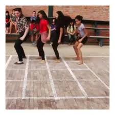 Origen e historia del juego. Rayuela Africana Una Actividad De Coordinacion Y Motricidad Para Trabajar La Lateralida Juegos De Coordinacion Juegos De Motricidad Juegos De Lateralidad