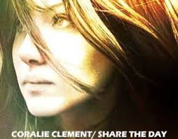 Coralie Clement Projektit :: Photos, videos, logos, illustrations and  branding :: Behance