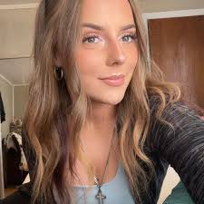 Its weird to take a pic of a strangers cart to post